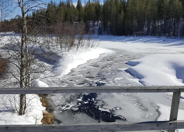 Huuhkamajat Horská chata Syöte