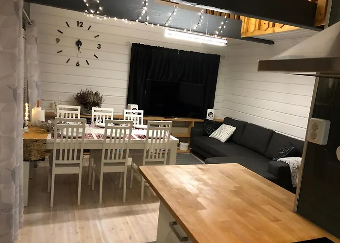 Huuhkamajat * Syöte